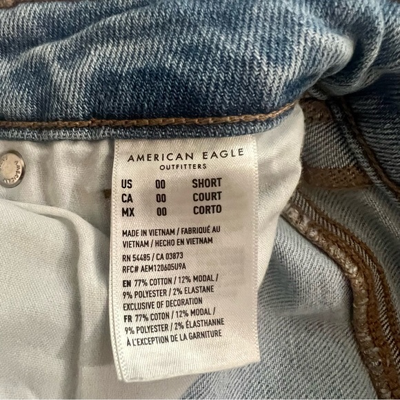 American Eagle Highest Rise Stretch Mom Jeans - size 00 short - Picture 6 of 6